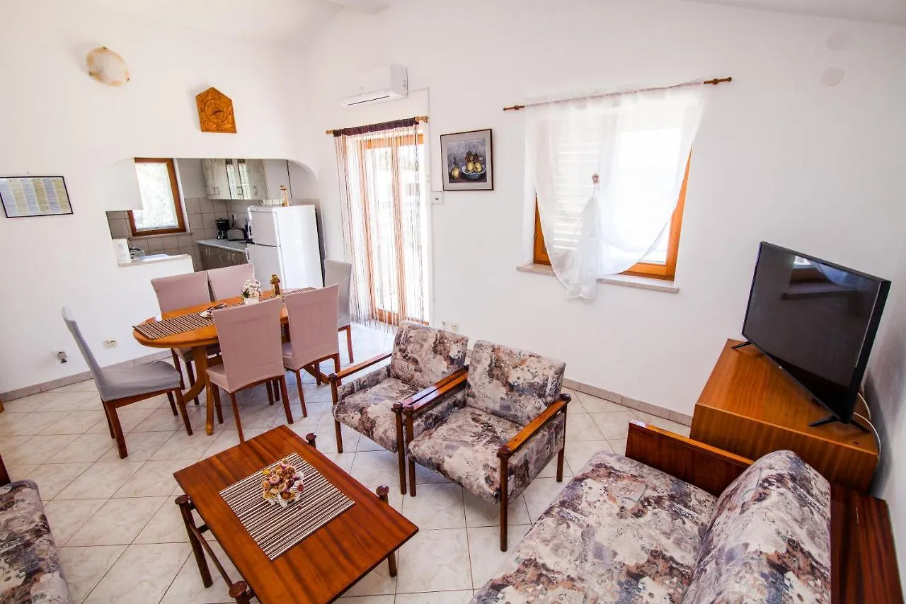 Ferienwohnung Apartman Kristina Banjole 0*,
