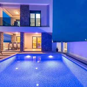 Contessa Ferienhaus Privlaka (Zadar)